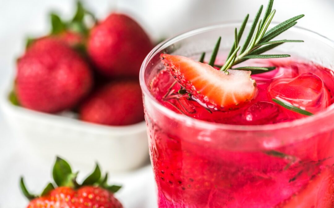 How to create cocktails and mocktails with pizzazz